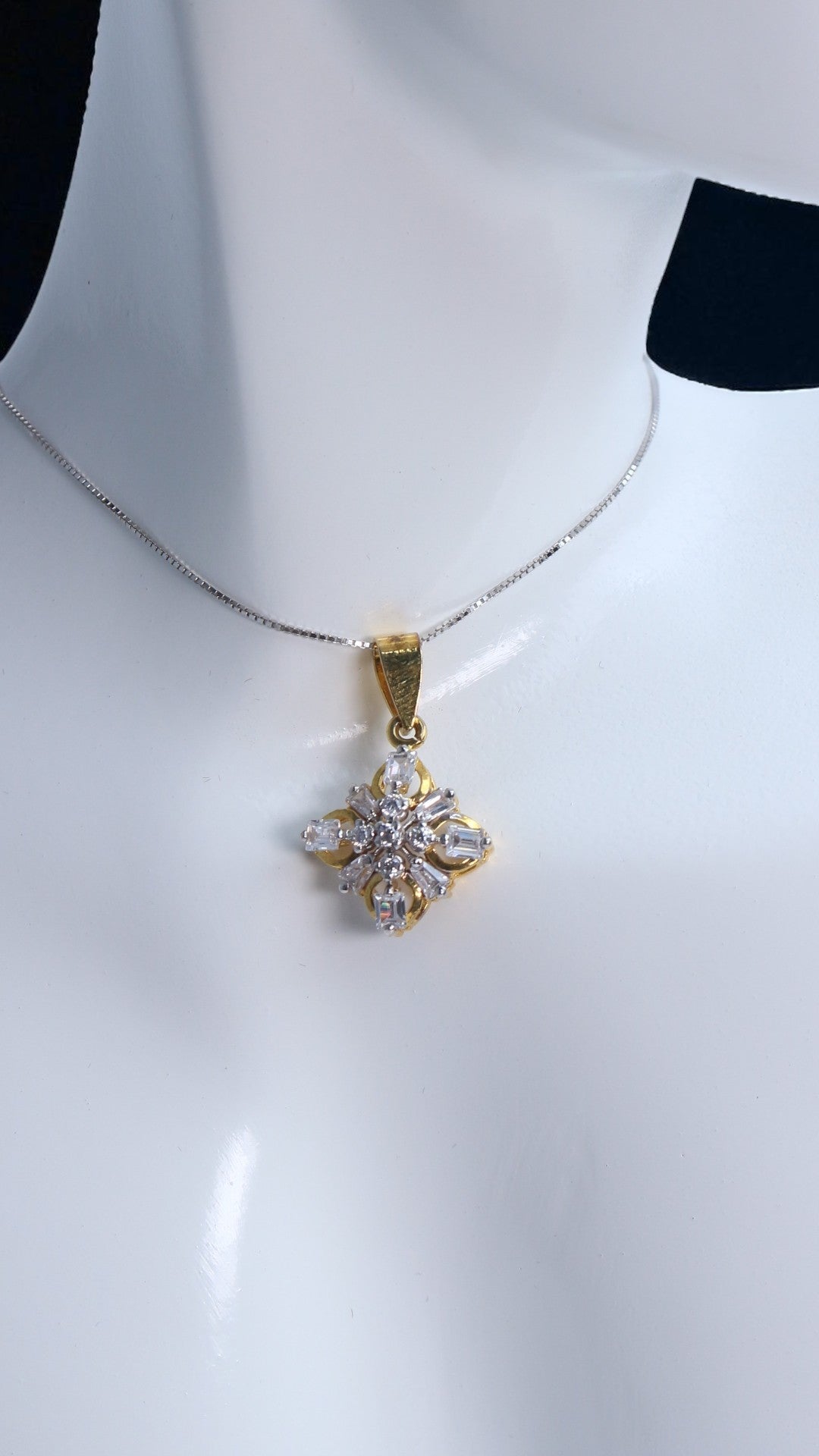 Golden Diamond Blossom Suite - Monis Anas Jewellers