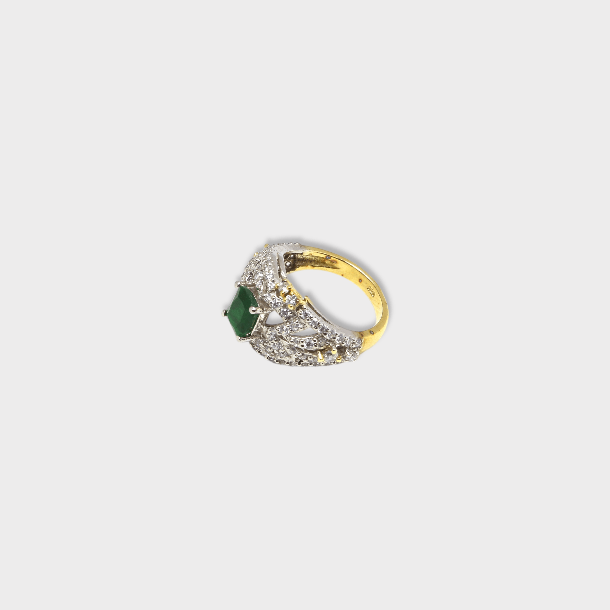 Emerald Enigma Ring - Monis Anas Jewellers