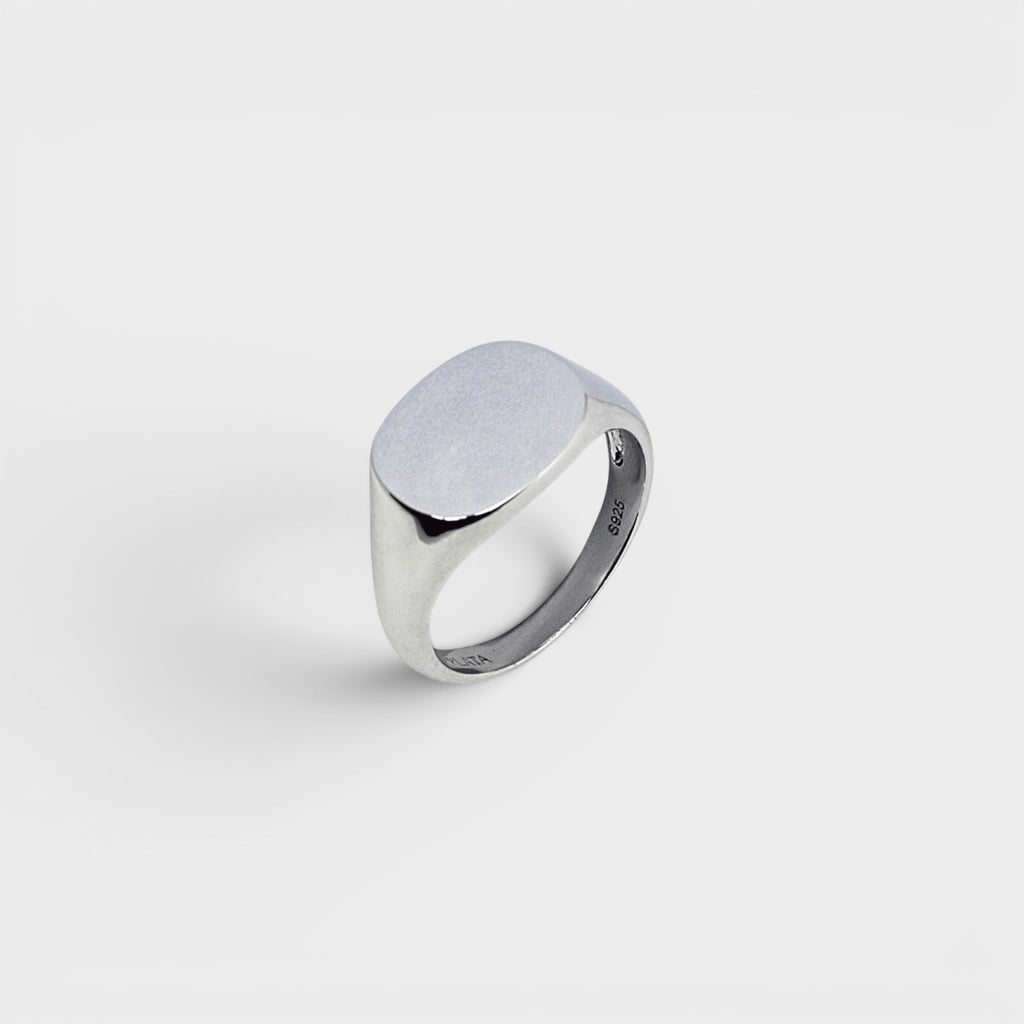 Classic Oval Signet Ring