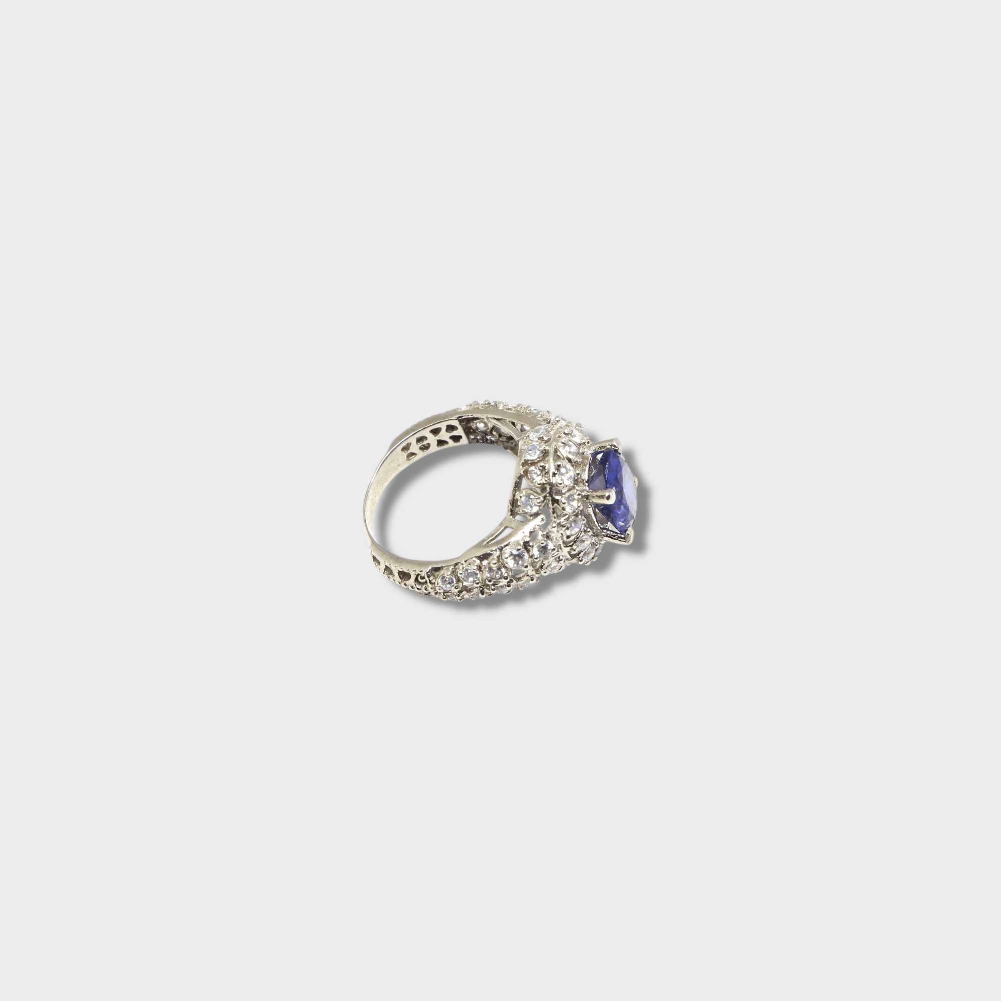 Sapphire Starburst Halo Ring - Monis Anas Jewellers