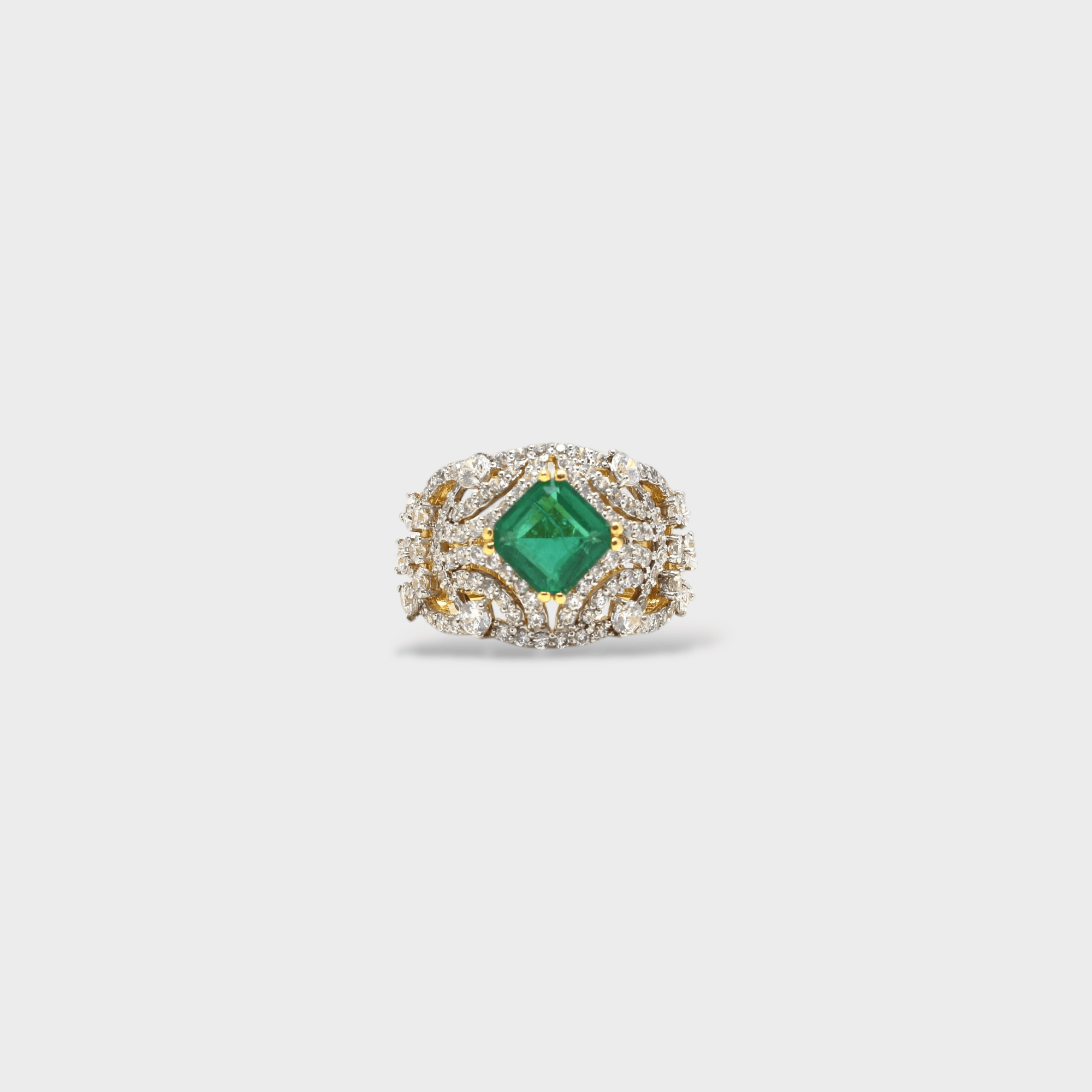 Emerald Majesty Ring - Monis Anas Jewellers