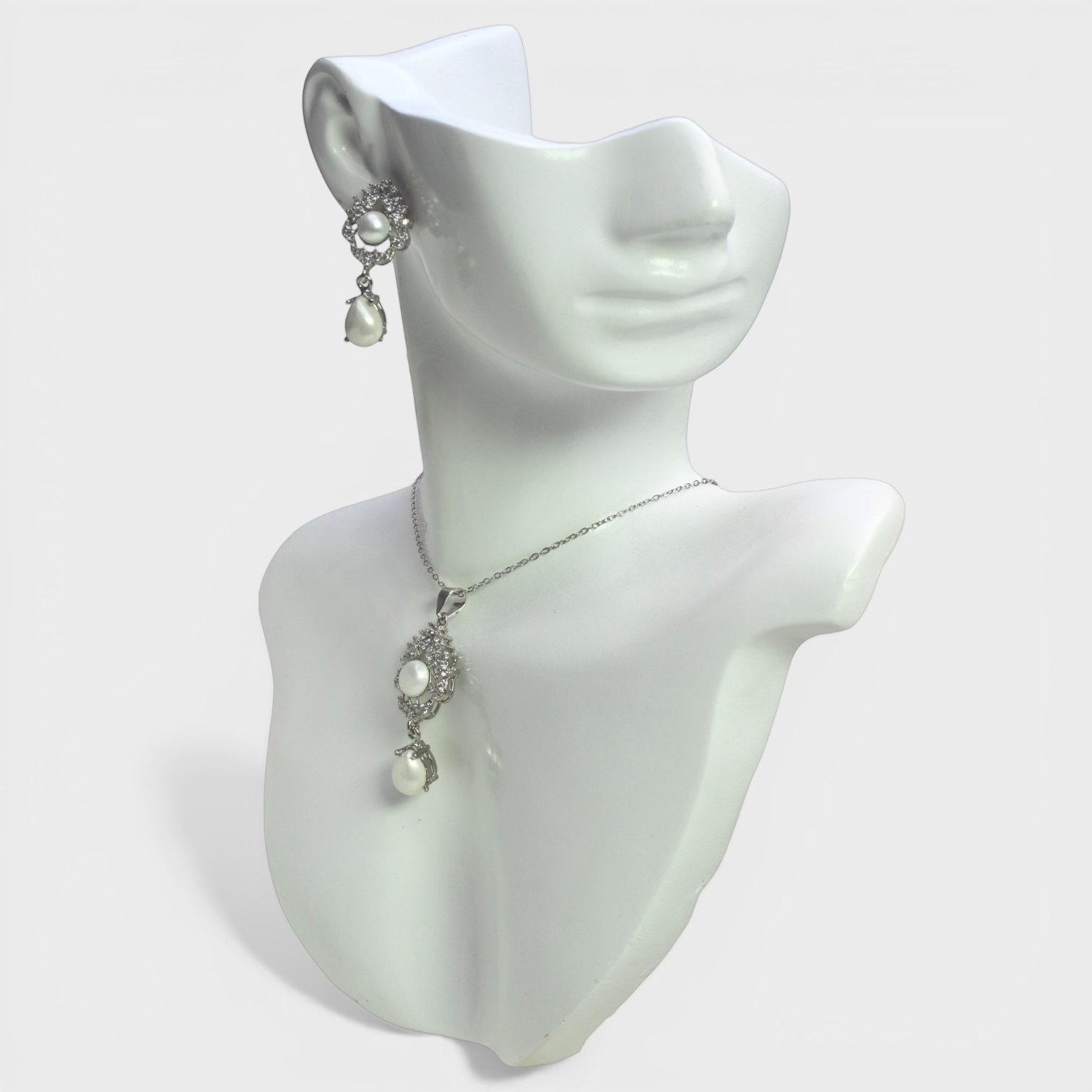 Royal Pearl Drop Set