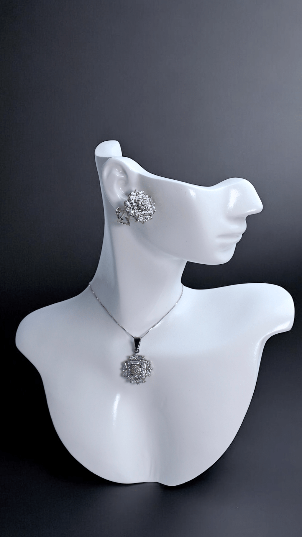 Celestial Starburst Suite - Monis Anas Jewellers