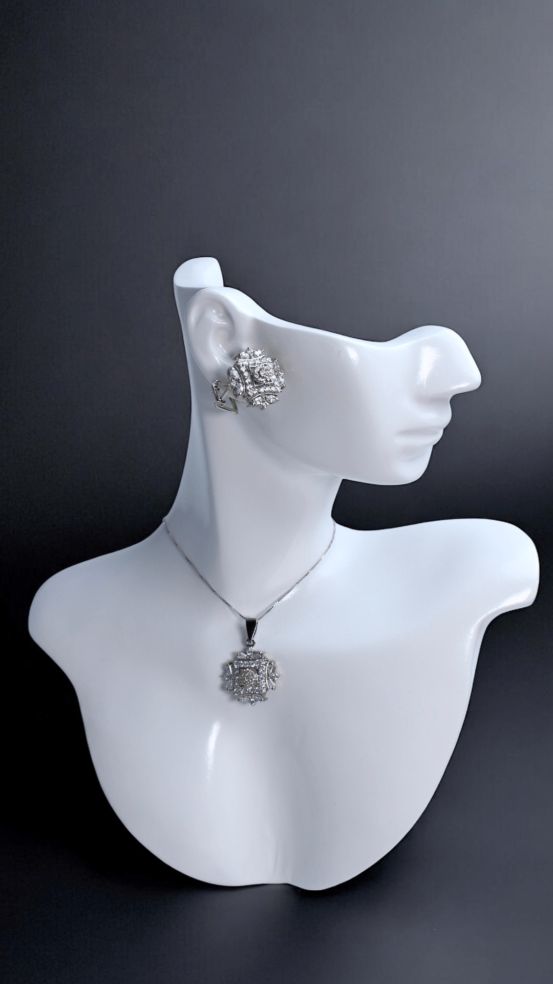 Celestial Starburst Suite - Monis Anas Jewellers