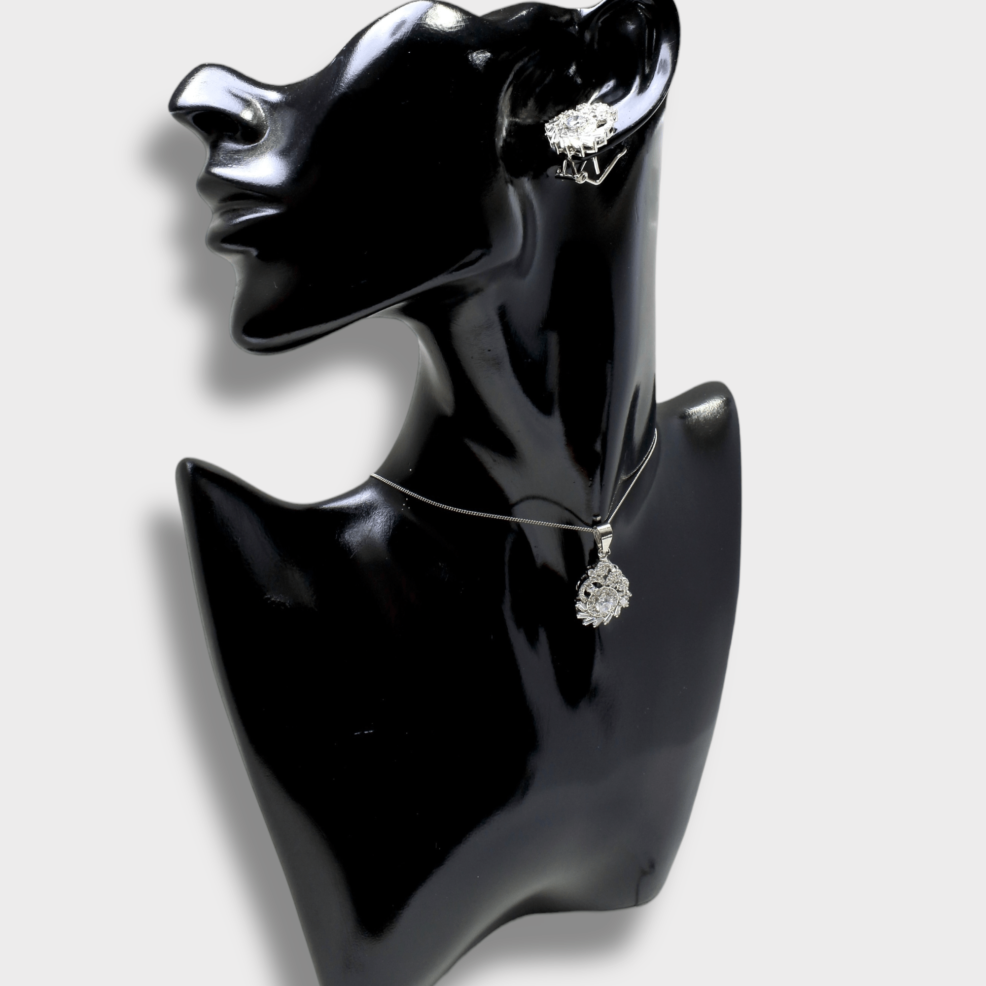 Supernova Ice Set - Monis Anas Jewellers