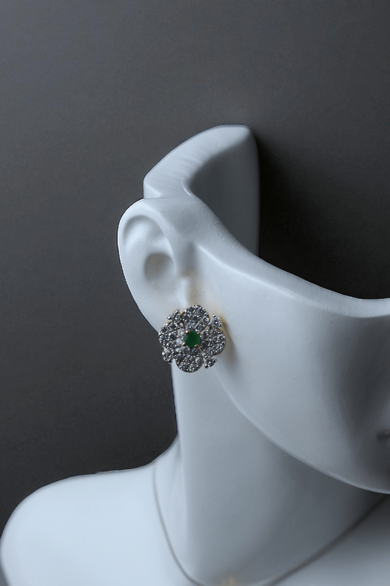 Emerald Blossom Suite - Monis Anas Jewellers