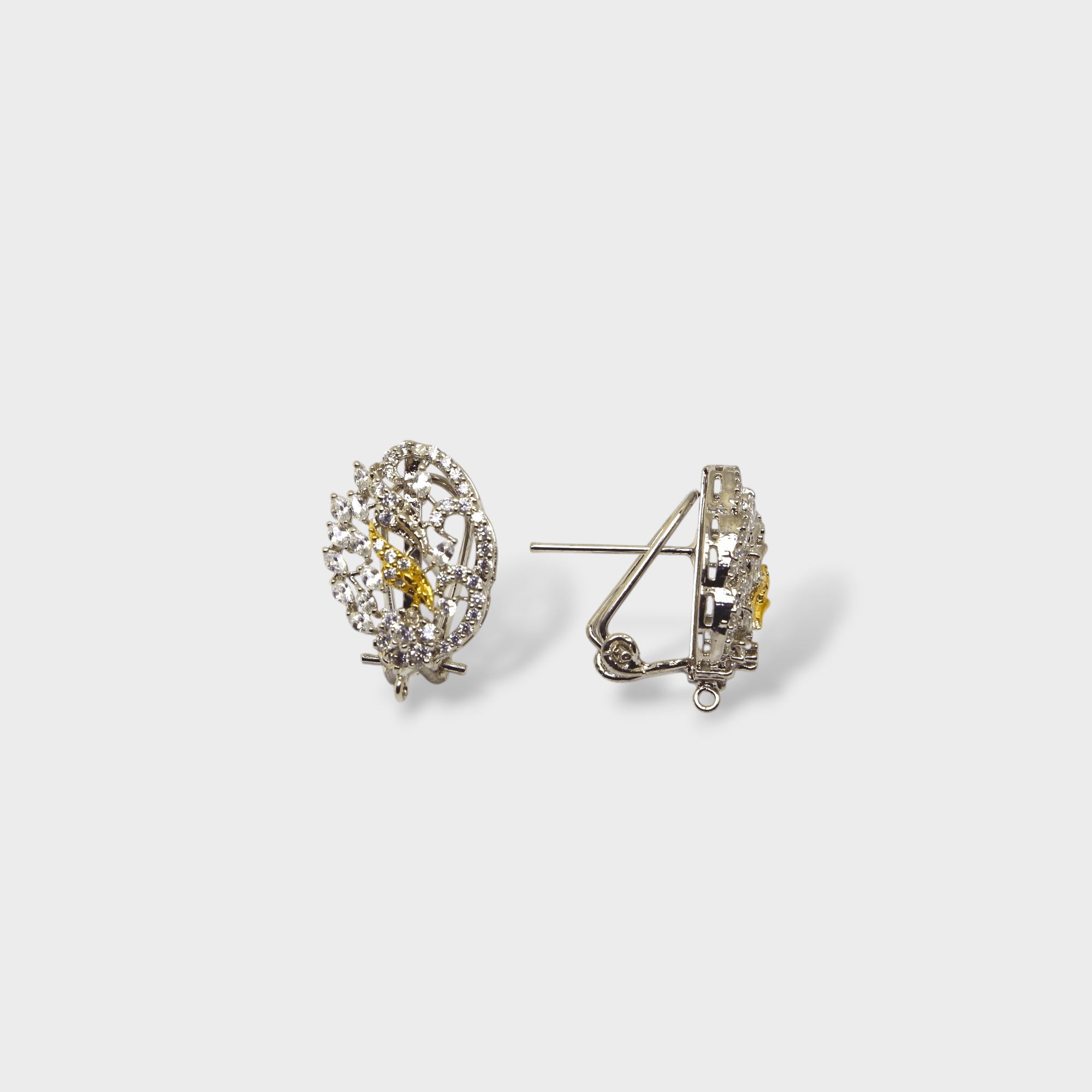 Crystal Comet Studs - Monis Anas Jewellers