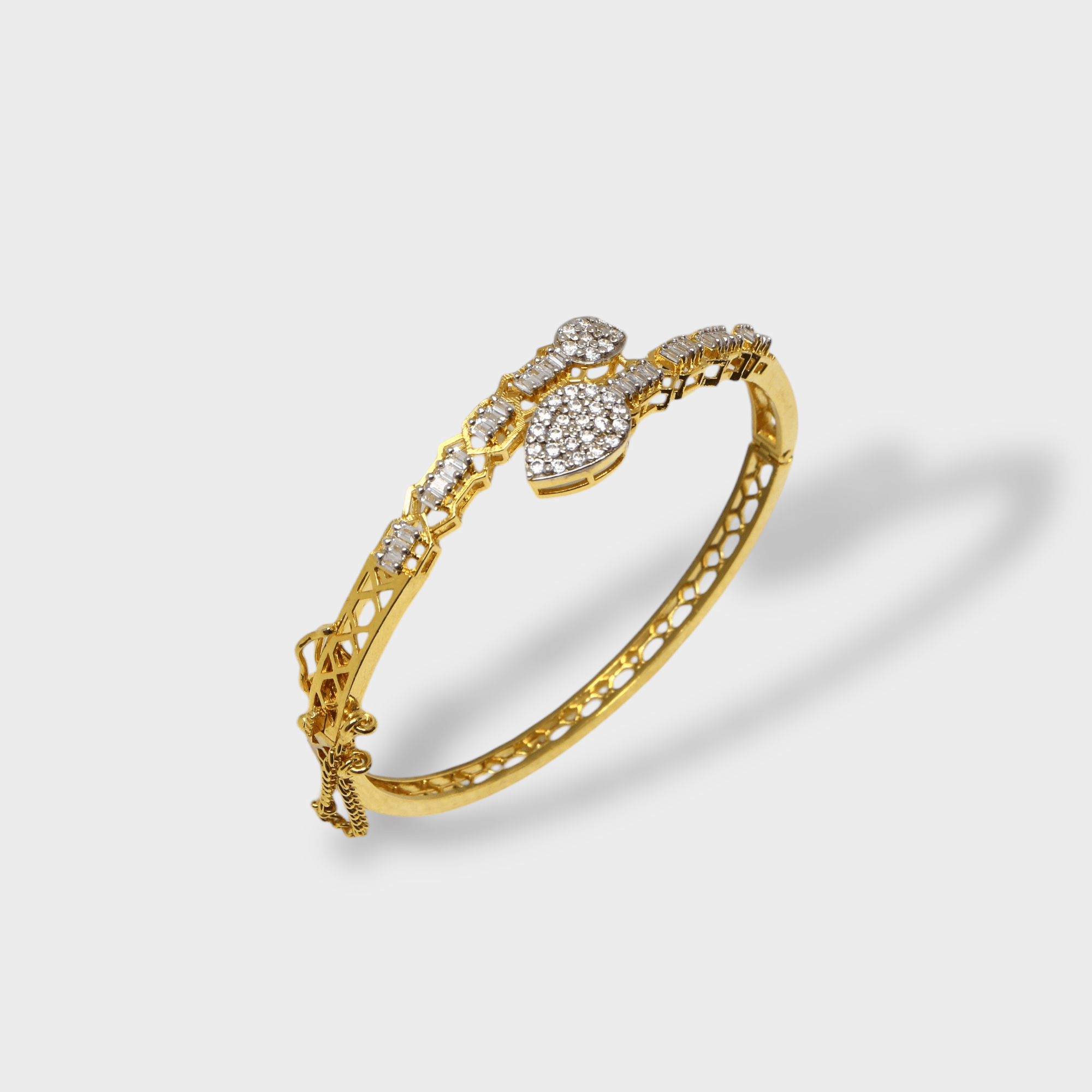 Imperial Gaze Bangle - Monis Anas Jewellers