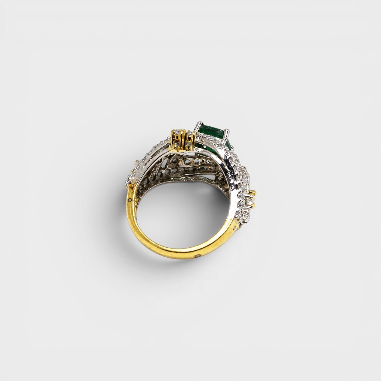 Emerald Enigma Ring - Monis Anas Jewellers