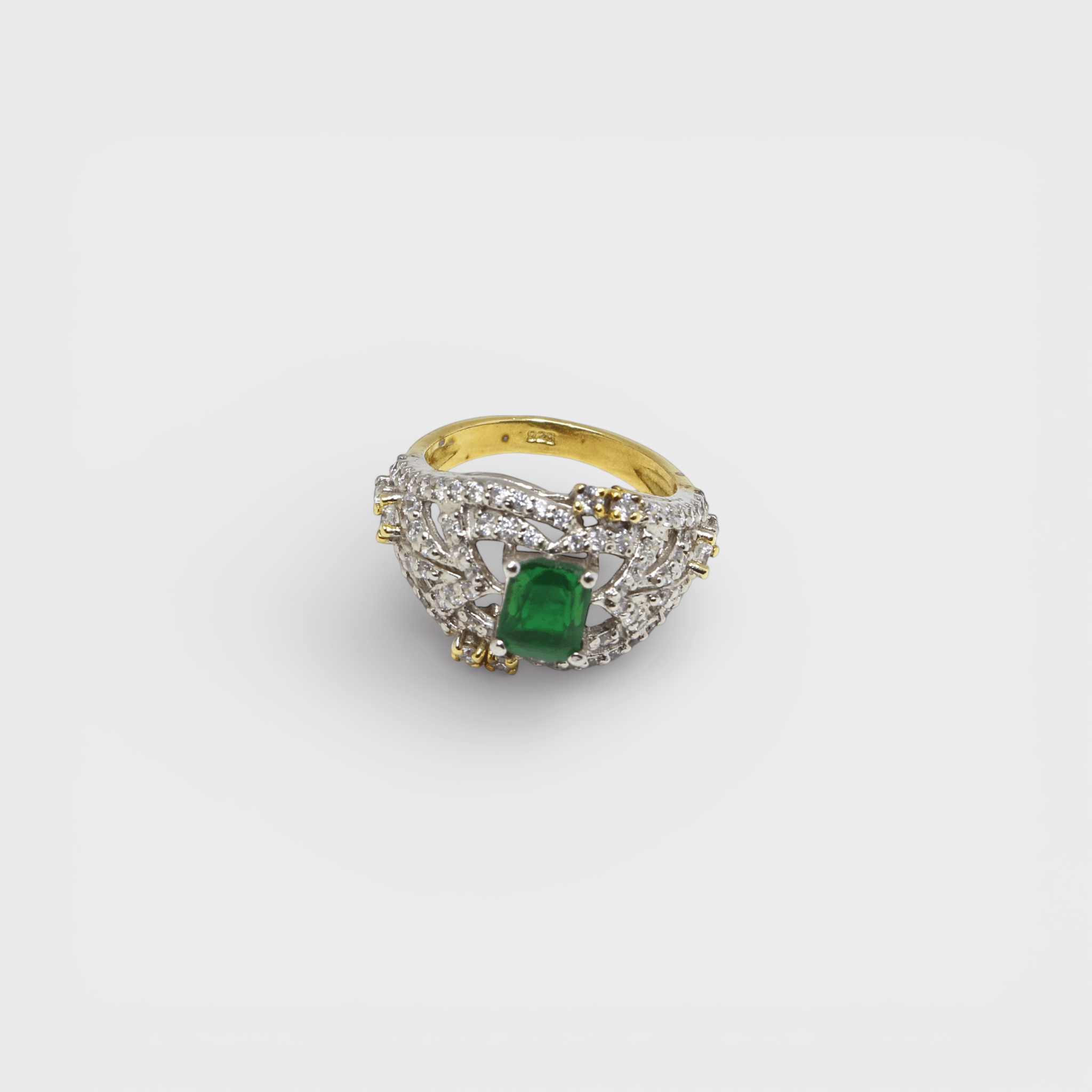 Emerald Enigma Ring - Monis Anas Jewellers