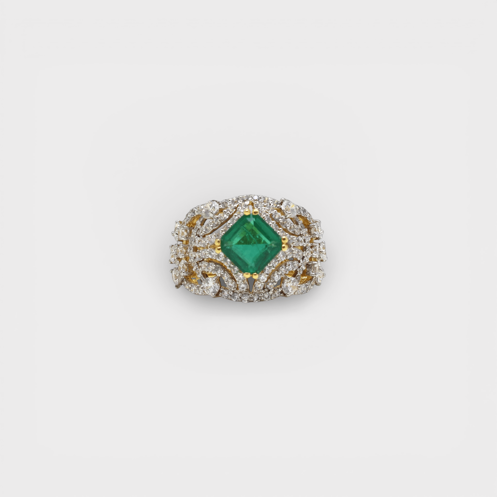 Emerald Majesty Ring - Monis Anas Jewellers
