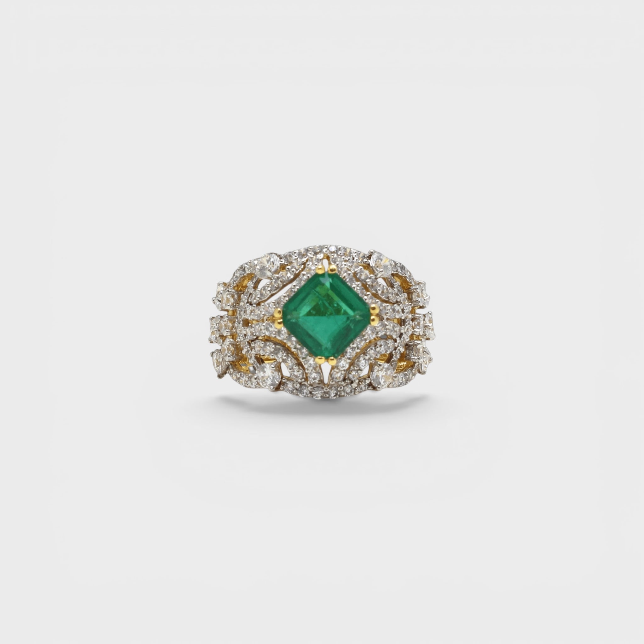 Emerald Majesty Ring - Monis Anas Jewellers