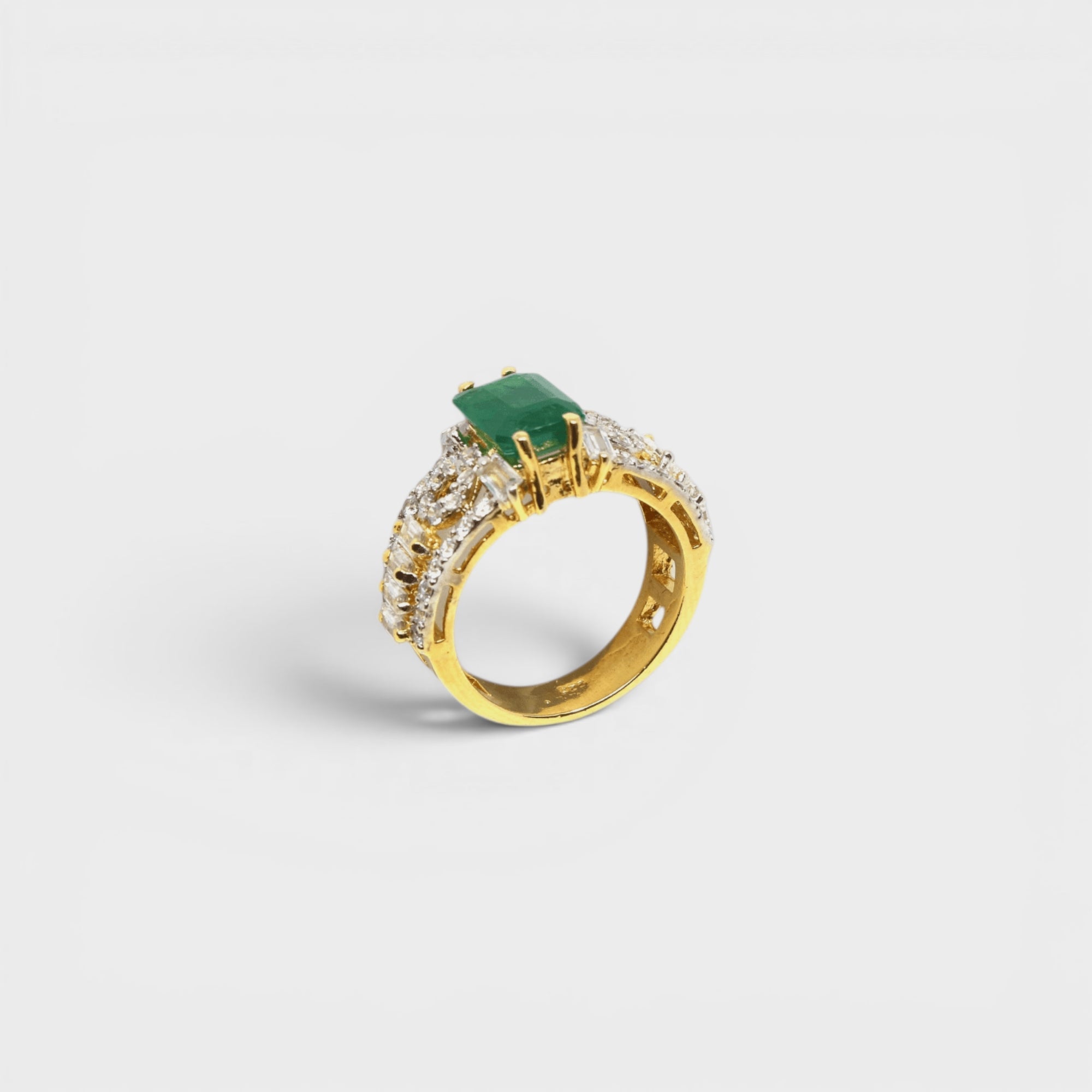 Emerald Monarch Ring - Monis Anas Jewellers