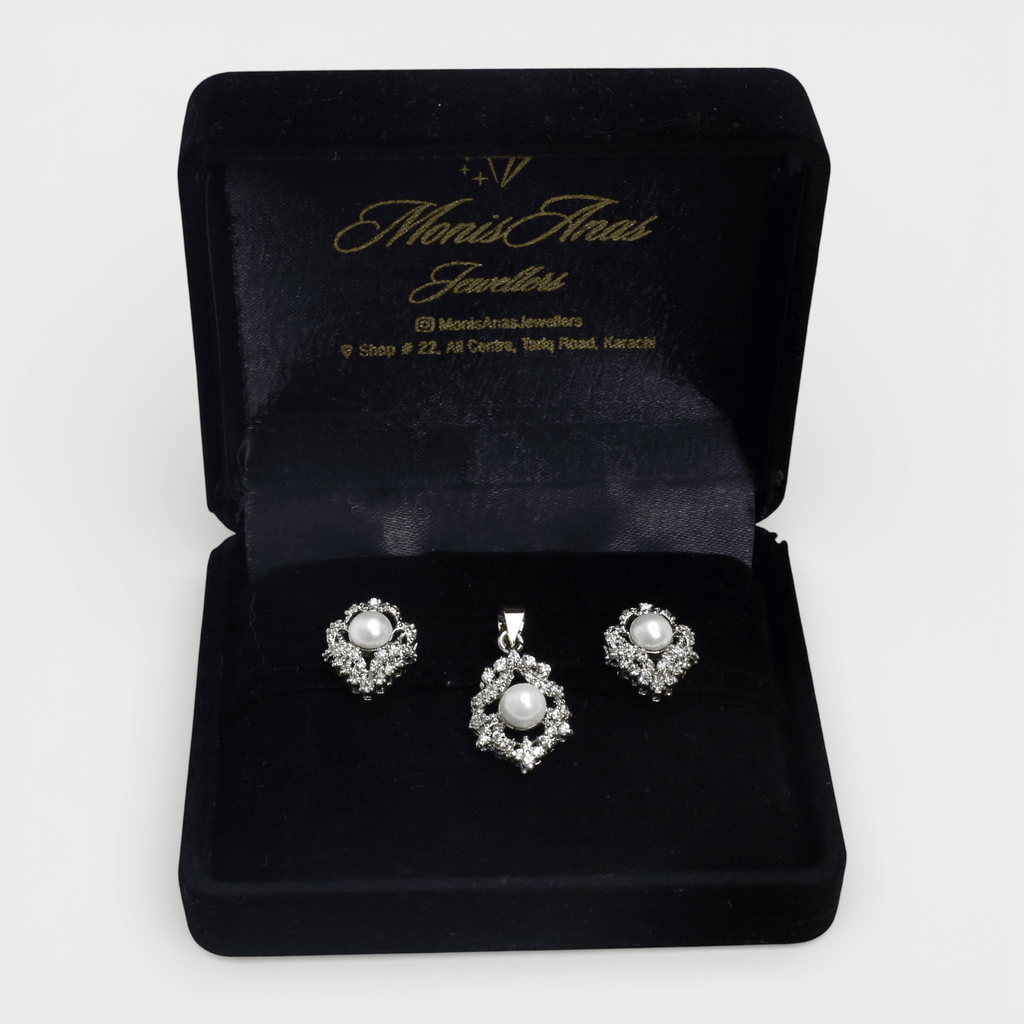 Ivory Halo Set - Monis Anas Jewellers