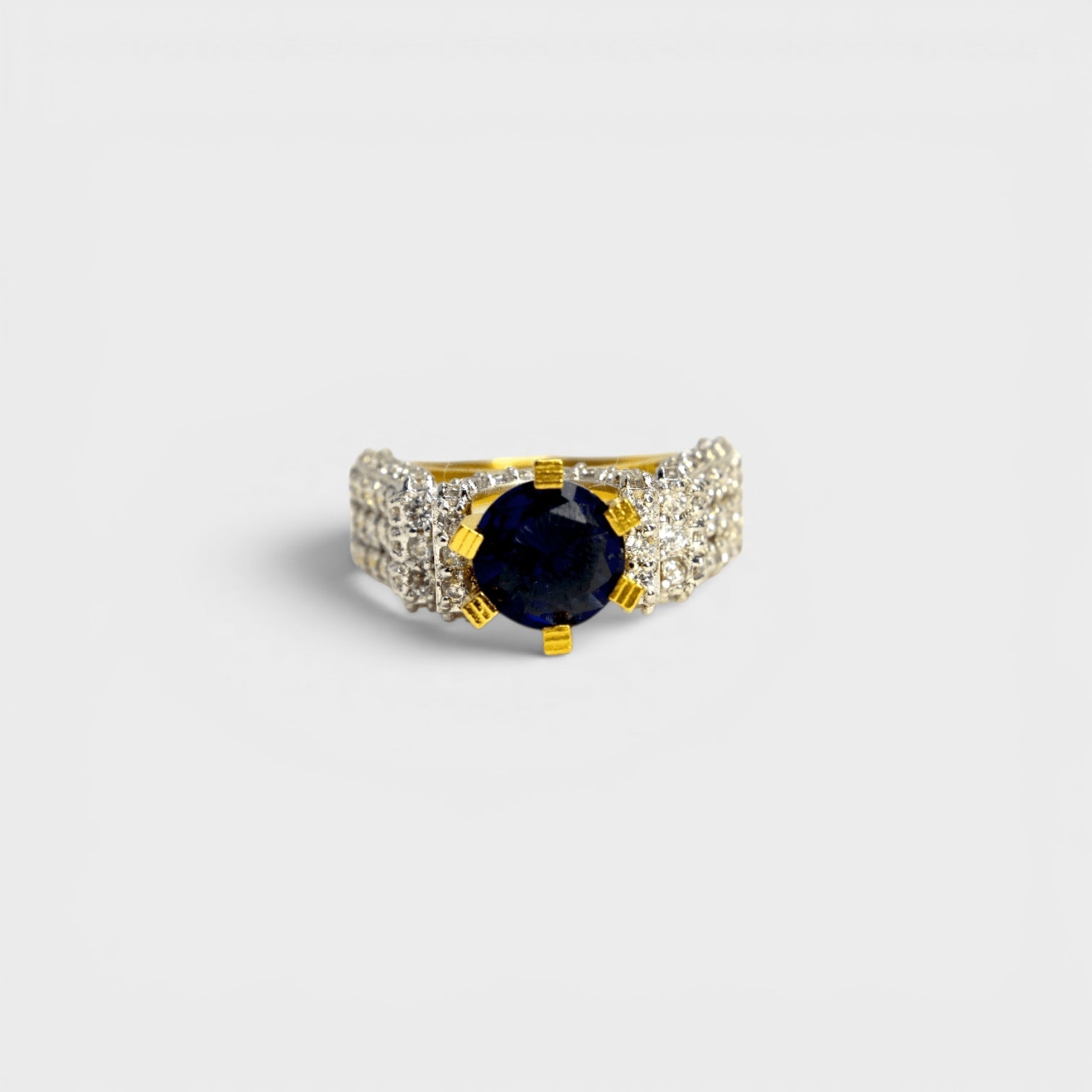 Sapphire Halo - Monis Anas Jewellers