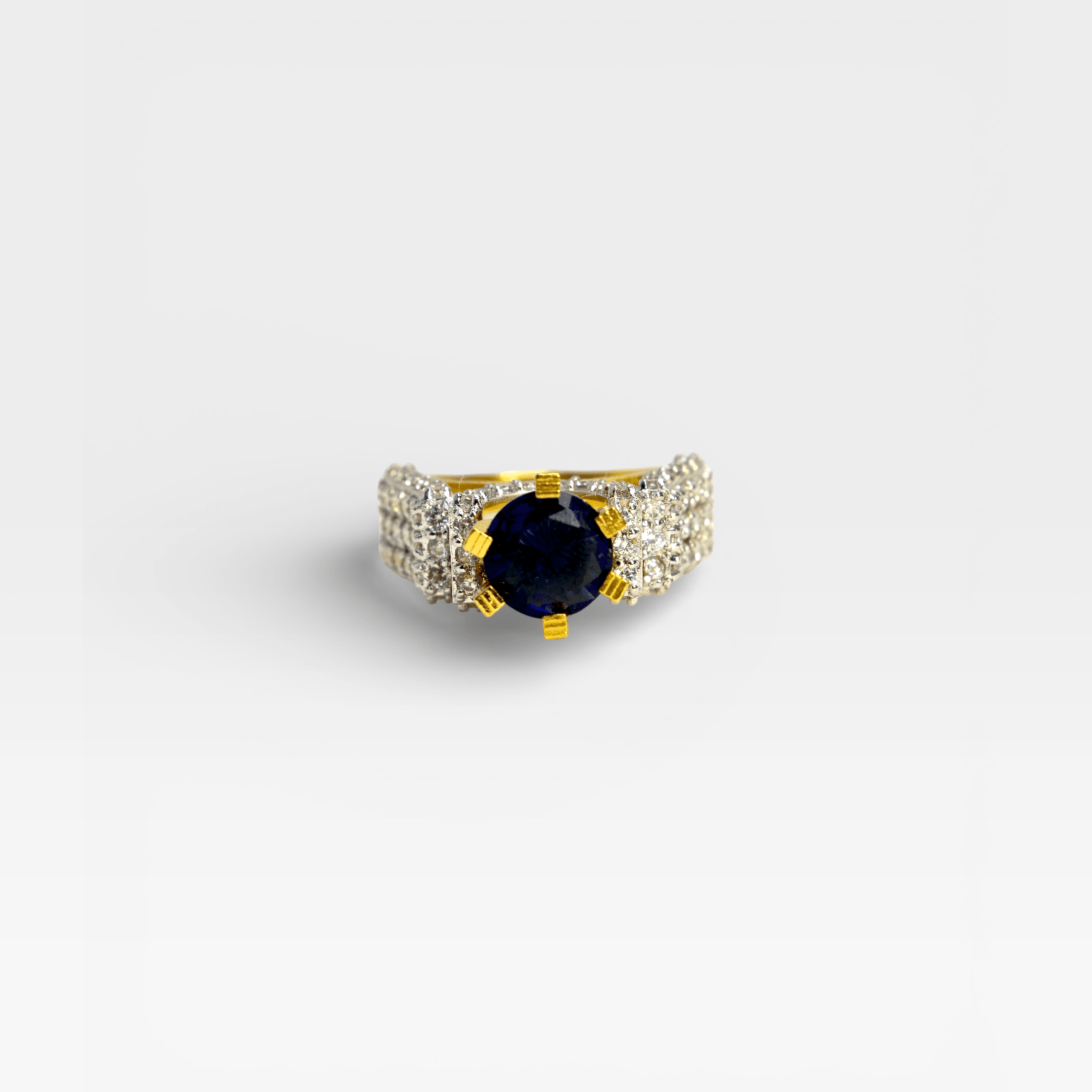 Sapphire Halo - Monis Anas Jewellers