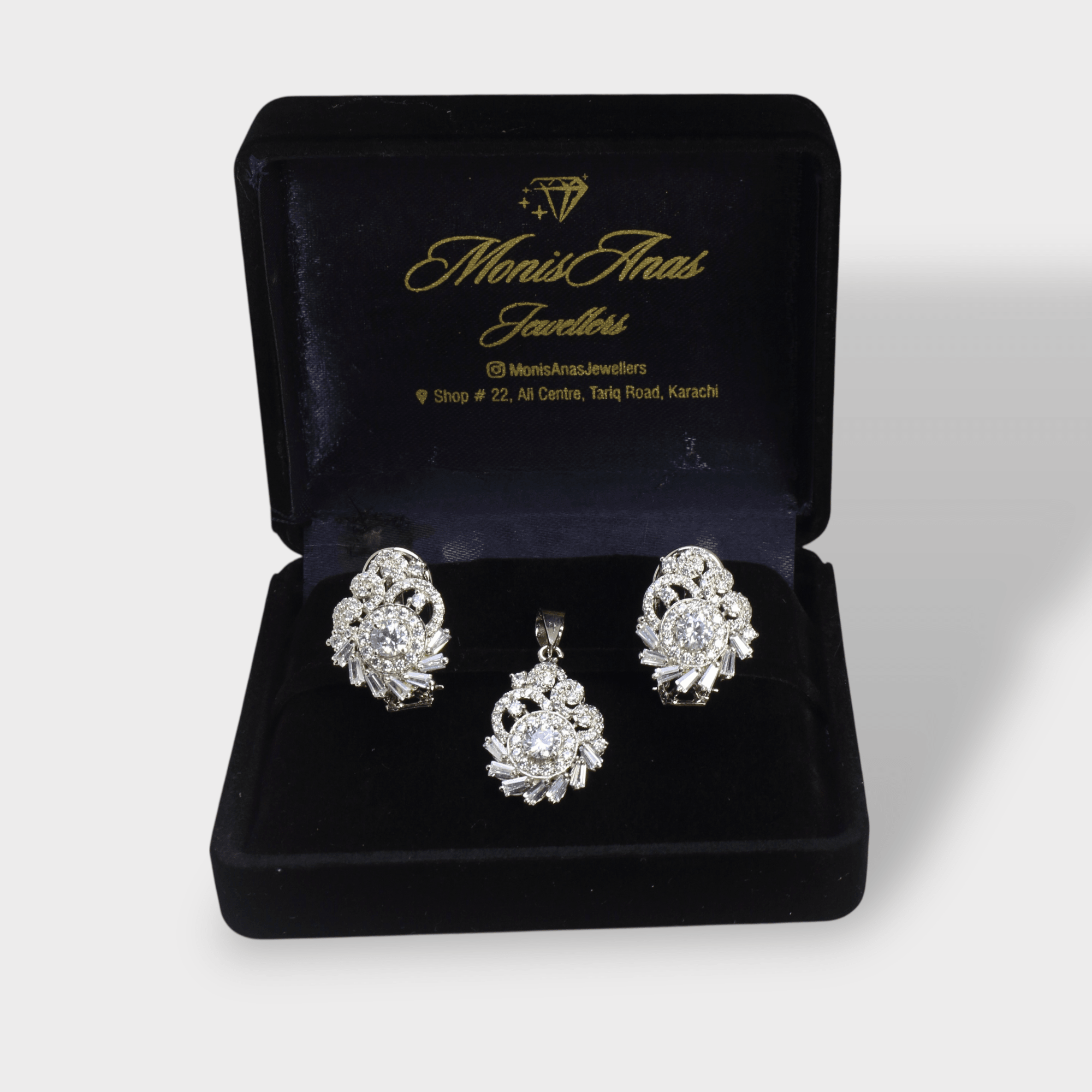 Supernova Ice Set - Monis Anas Jewellers